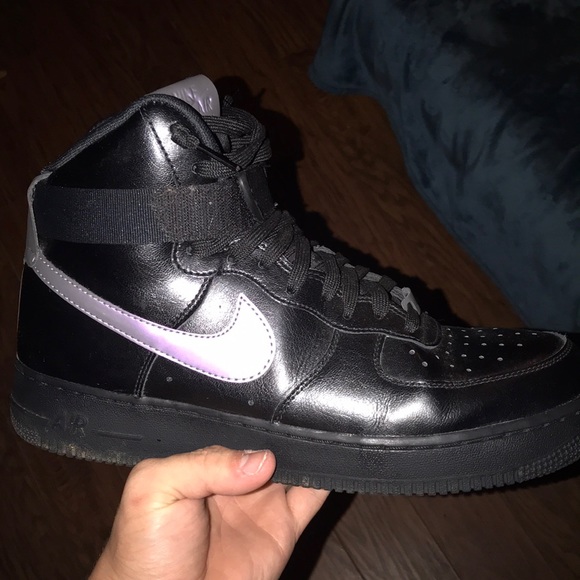Air Force 1 - Picture 1 of 3